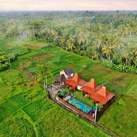 One Bedroom Grand Javanese Joglo Ubud 1 Экстерьер фото